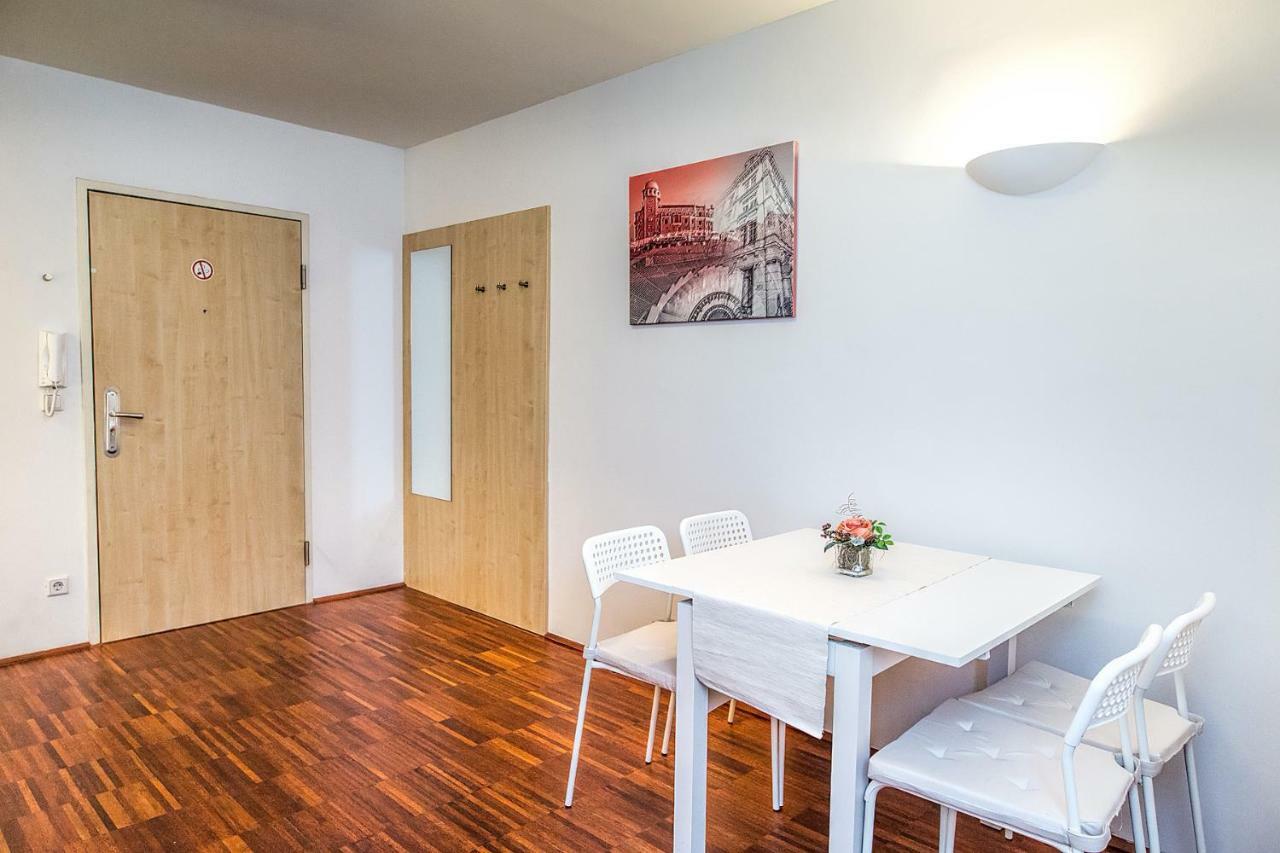 Beautiful Apartment In Vienna'S Heart מראה חיצוני תמונה